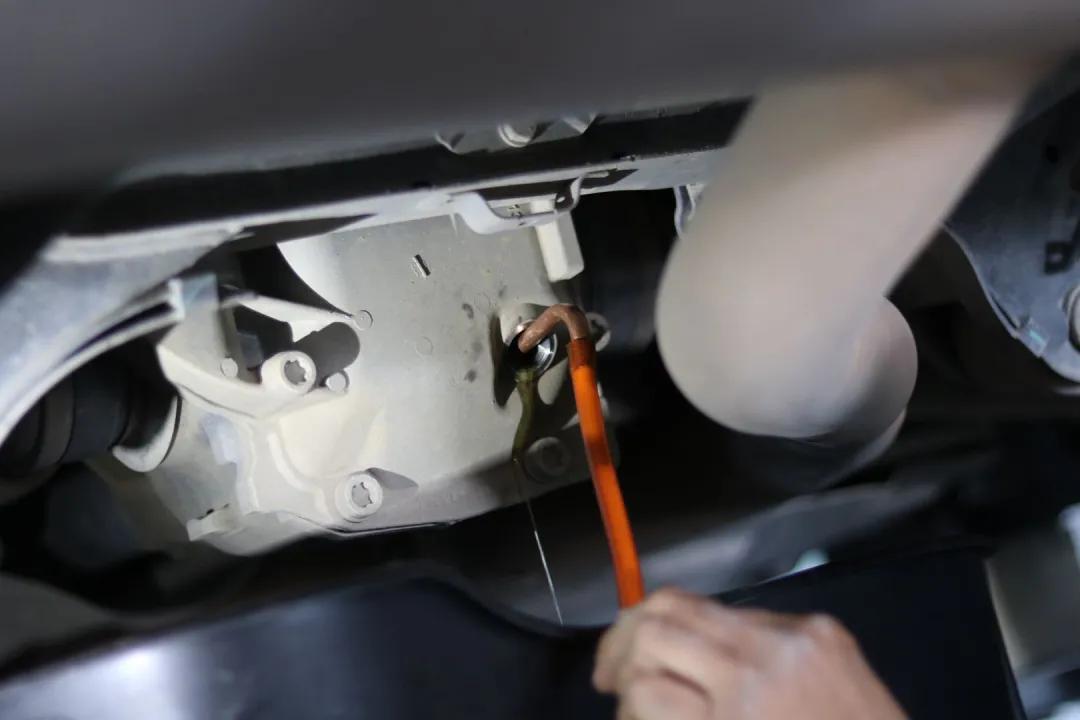 怪兽修车宝马,怪兽修车老车翻新天津