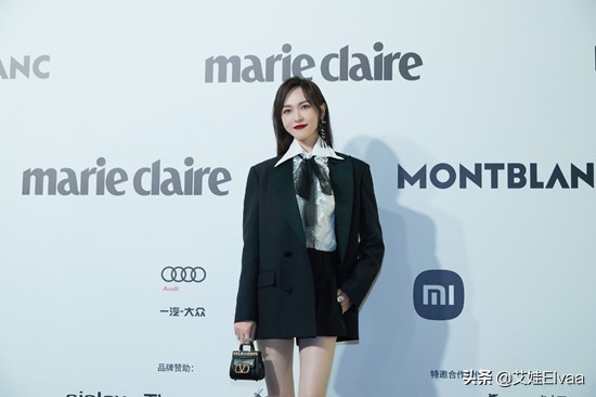 唐嫣刘雯亲自示范皮裤穿搭,唐嫣穿黑皮衣皮裤的视频