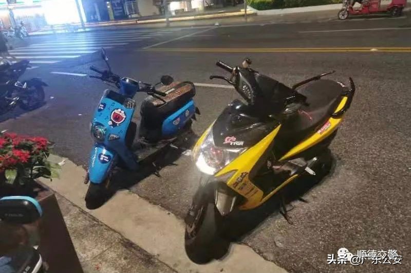 鬼火摩托车炸街民警精准打击,鬼火摩托车深夜炸街