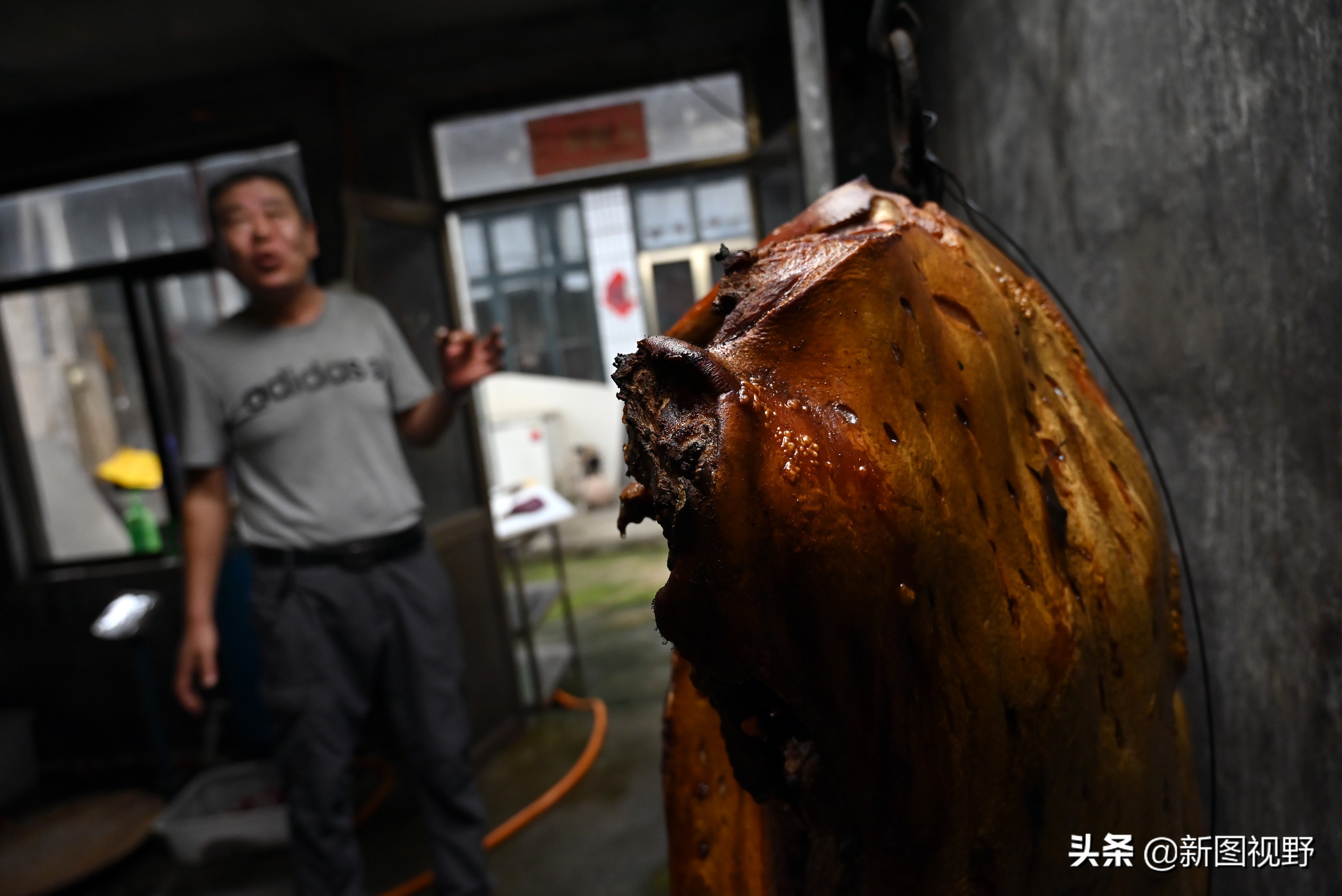 山东夫妻吃货,深夜夫妻驱车400公里吃烧烤