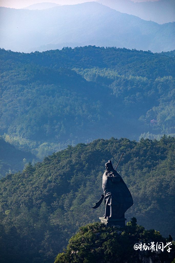 襄阳春秋寨景区游玩攻略,襄阳春秋寨附近还有什么景点