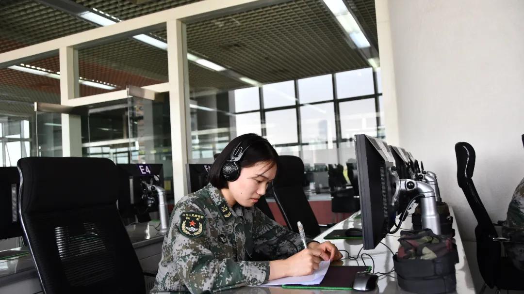 真可惜！27岁女上士，2次错失提干机会，下步咋办？请老班长支招