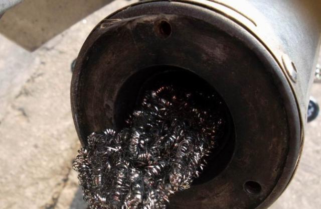 年审尾气没过是不是就很麻烦了,汽车年检尾气如何顺利通过