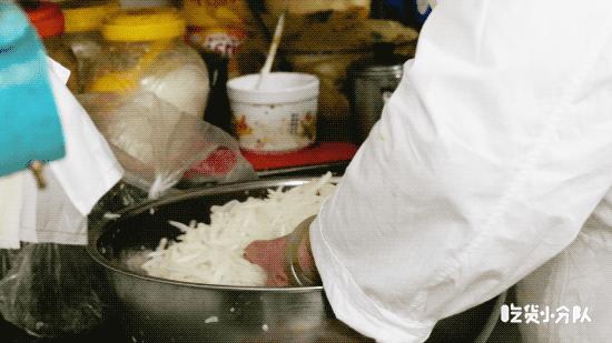 阿婆油墩子搬去哪里了,油墩子阿婆还清债务了么