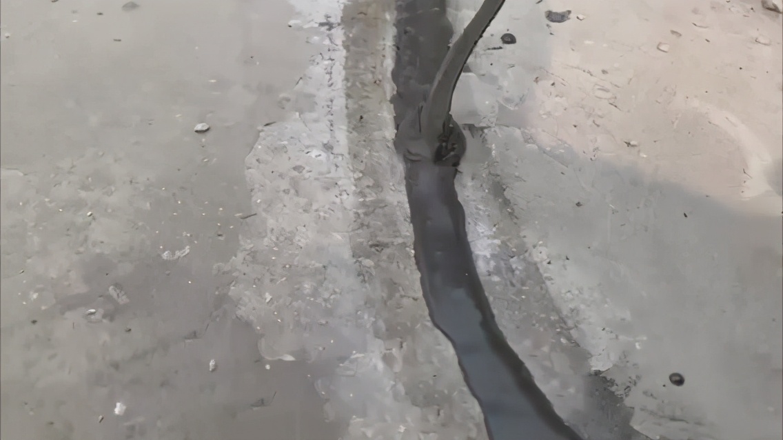 室内地坪裂缝修复图片,房间地坪裂缝修复方法