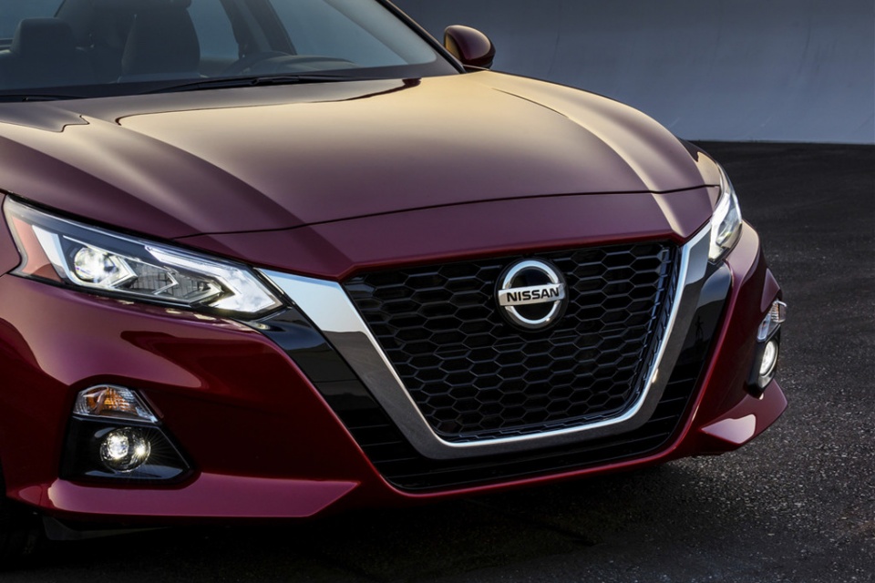 日产为什么放弃自己的1.6t发动机,日产汽车的通病