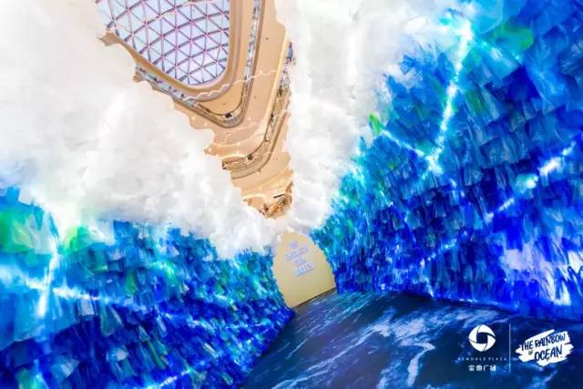 喜茶、和府捞面、兰巴赫……齐聚曲江老牌商场，等你Pick！