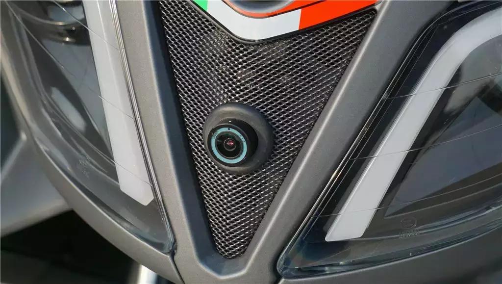 鍜宻rmax300鍚岀骇鐨勮溅,srmax300楠戣鎰熷彈