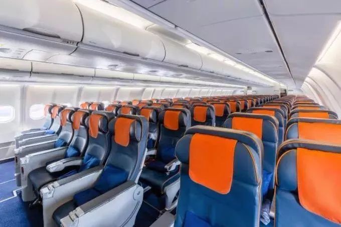 飞机舱位字母代表什么,飞机舱位信息