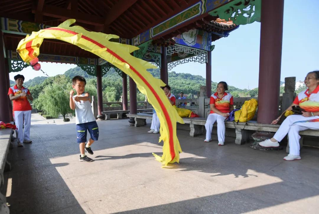 澶栧褰㈣薄鍐呬慨姘旇川,鍐呮彁淇吇澶栨彁褰㈣薄