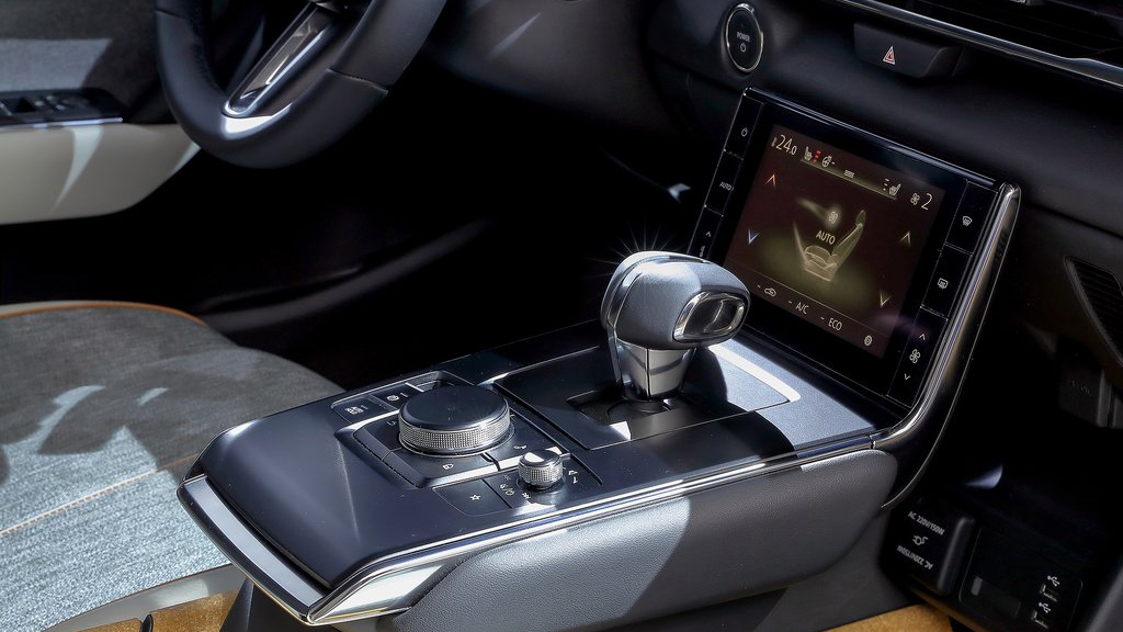 本田crv混动与rav4荣放混动哪个好,rav4混动版上市