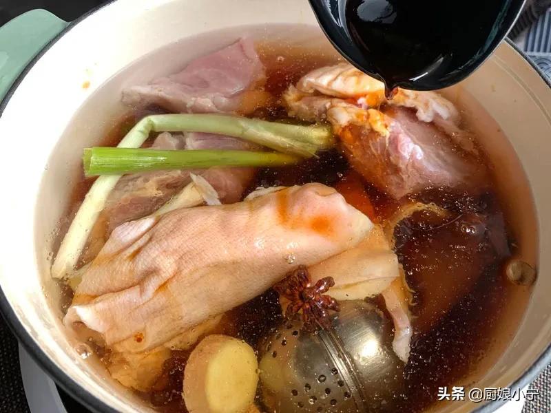 炒糖色不苦不老的诀窍,炒糖色有点苦怎么补救