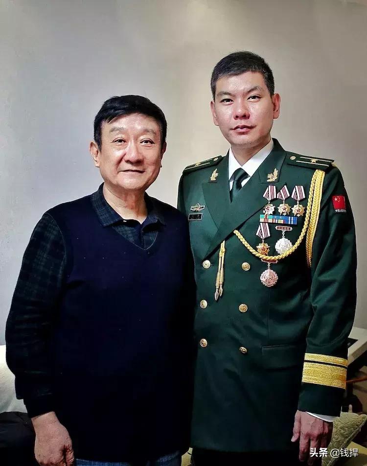 「钱眼回眸四十年-99」魏青刚三下大海与“麦莎”争夺落水女