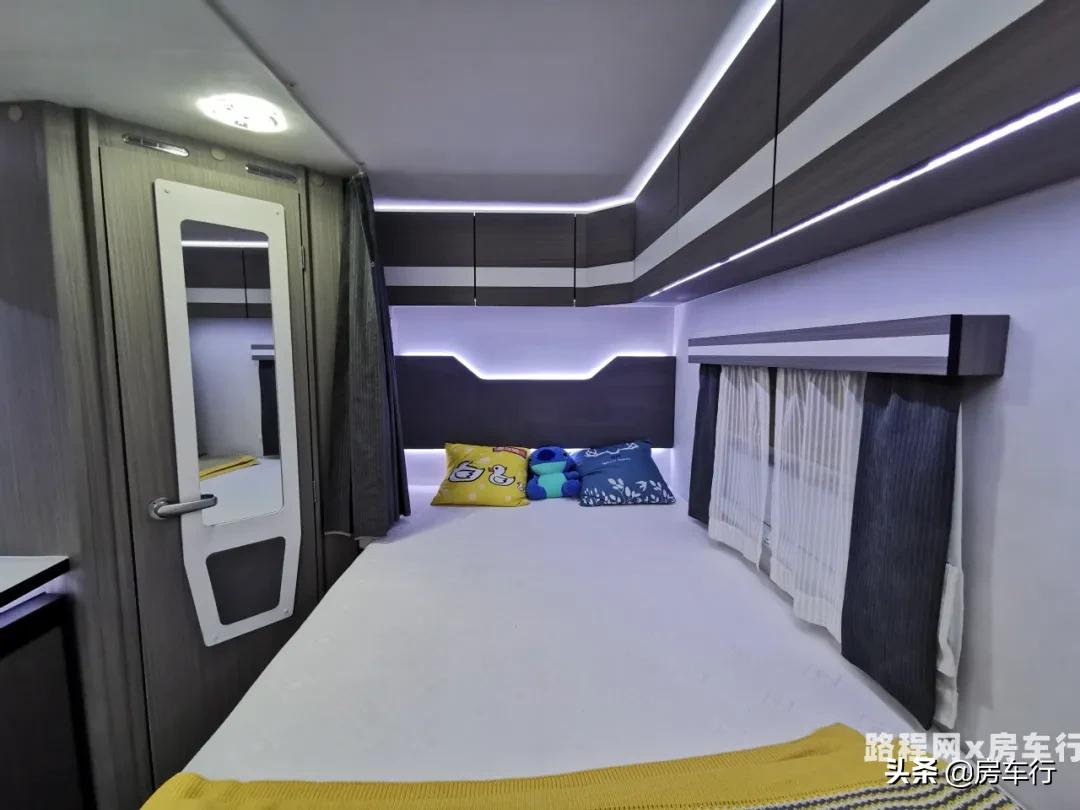 依维柯赛德房车猎鹰2号,南京依维柯新款房车c型房车