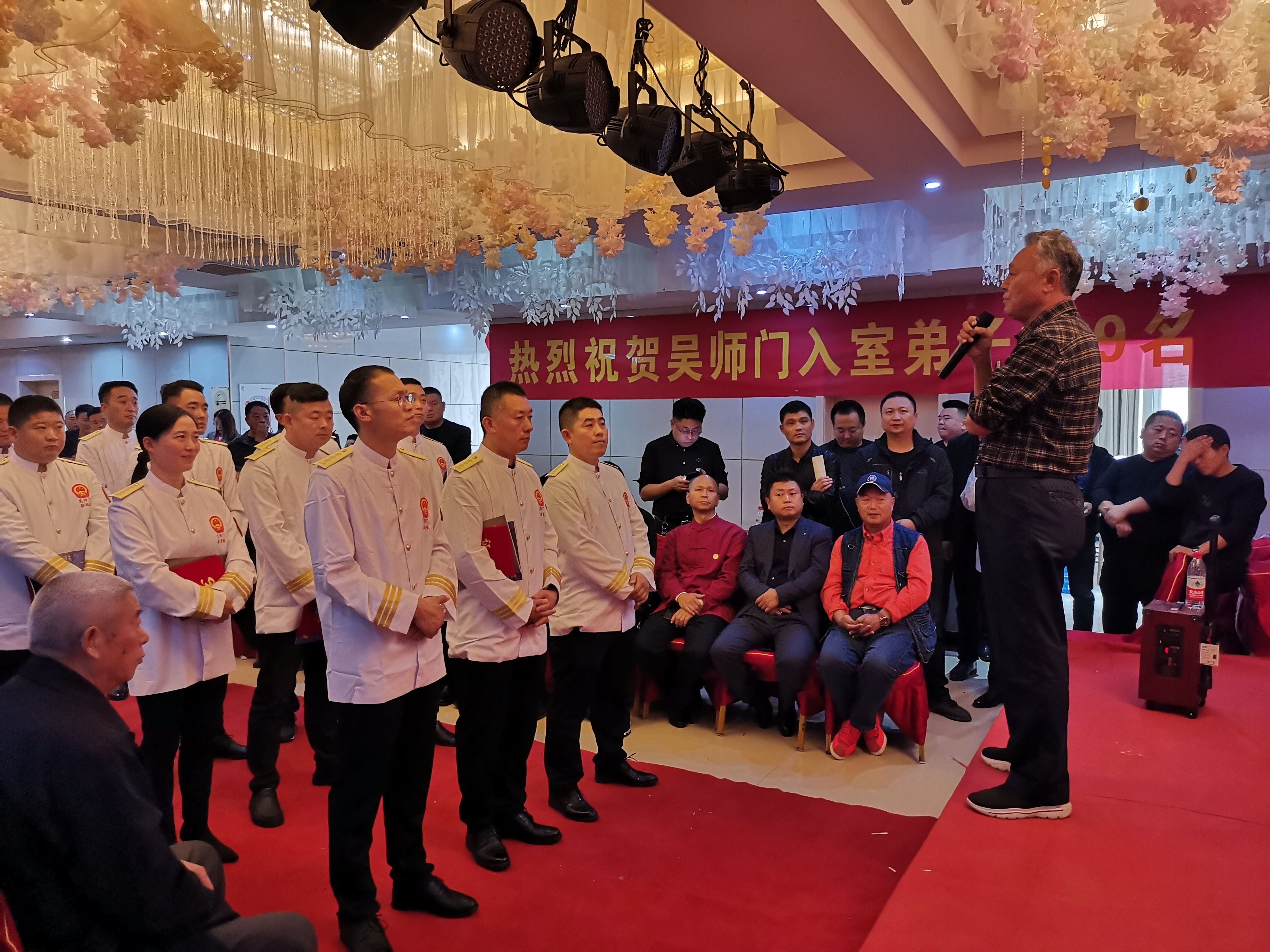 鲁菜大师吴建忠,菏泽鲁菜大师吴建忠哪里的