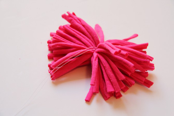 给自己做个漂亮的帽子,做一个可以戴的可爱帽子