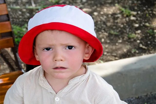 小孩中暑的症状是什么及解决办法,小孩中暑后有什么症状