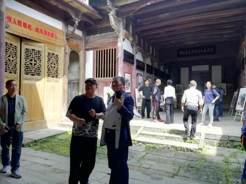 风雨过后见彩虹“五一”礼赞--刘军辉孔令杰大美宜黄写生作品展