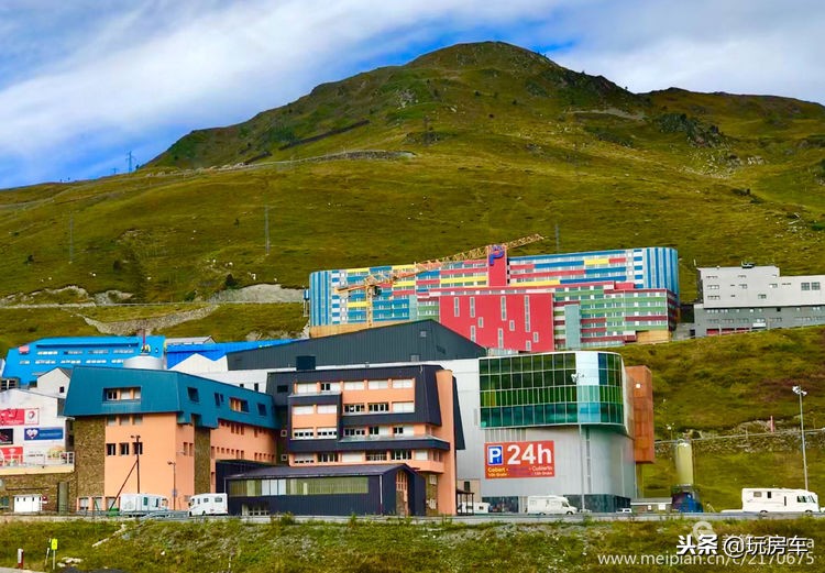 2018退休夫妇的房车亚欧之旅,古稀之年夫妇游英国