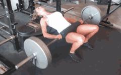 臀部两侧凹陷怎么能练圆润翘臀,臀部有个窝怎么练翘臀