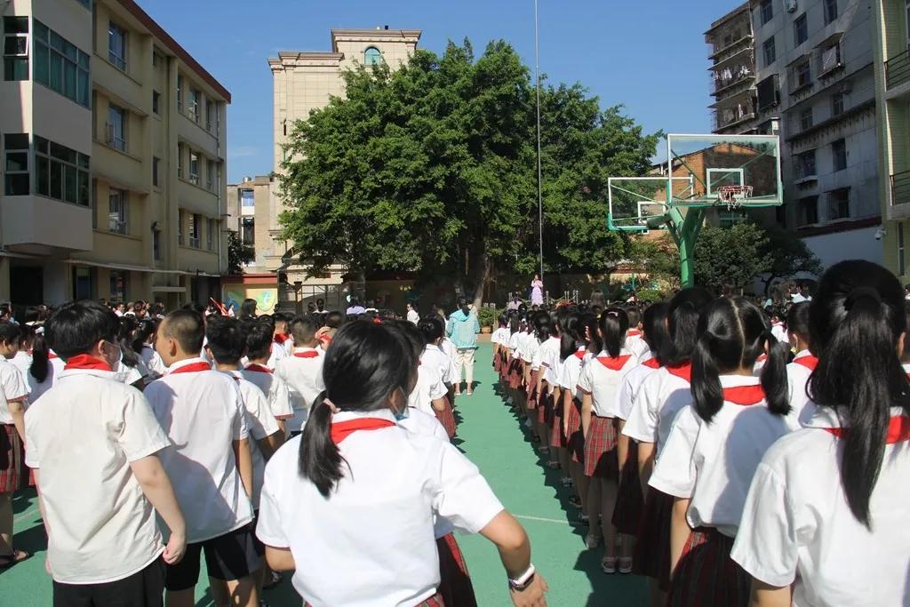 扬帆起航新学期开学典礼,福泉凤山小学开学典礼
