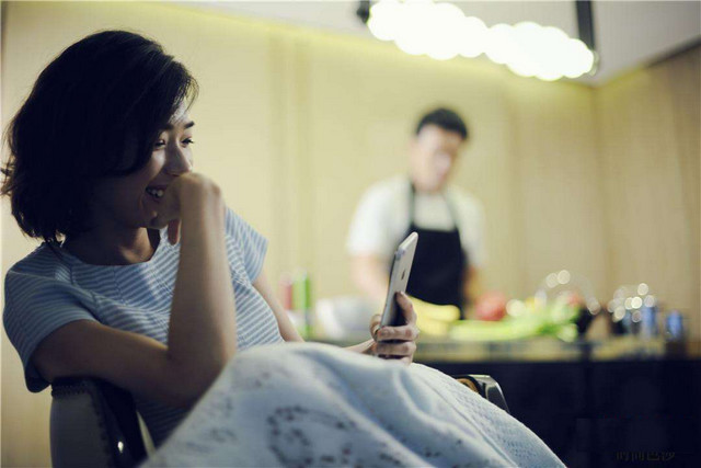 孕后期老是拉肚子怎么回事,孕后期拉肚子怎么回事