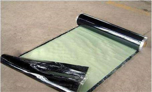 屋顶有裂缝漏水专业修补,屋顶里面裂缝漏水最好处理方法