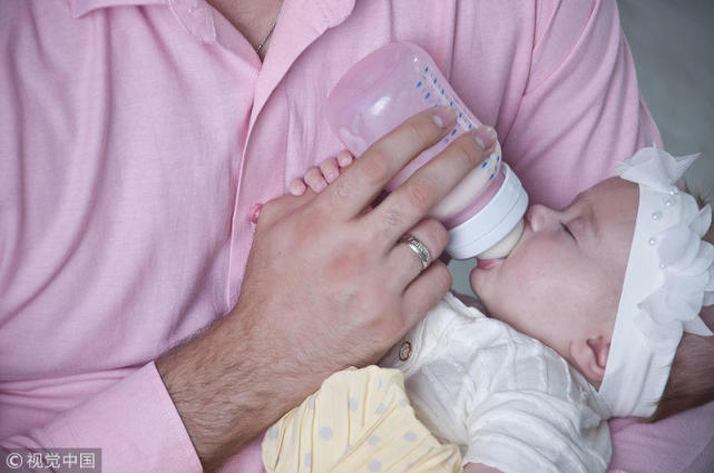 3岁小孩睡不安稳觉是什么原因,3岁孩子睡不踏实总醒是什么原因