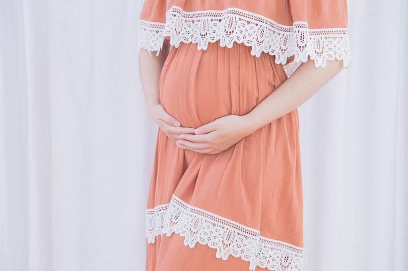 孕期染发涂指甲油,孕妇可以染发涂指甲油吗