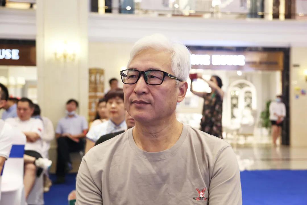 让艺术走进生活让陶艺丰富生活,让艺术品走进生活