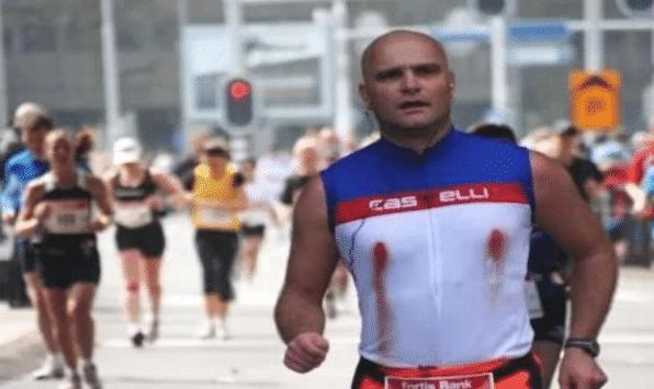 为何说跑马拉松时一定要粘贴纸,女生跑马拉松有必要戴乳贴吗