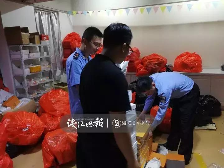 gucci和ysl的包包哪个值得买,GUCCICHANEL基础款