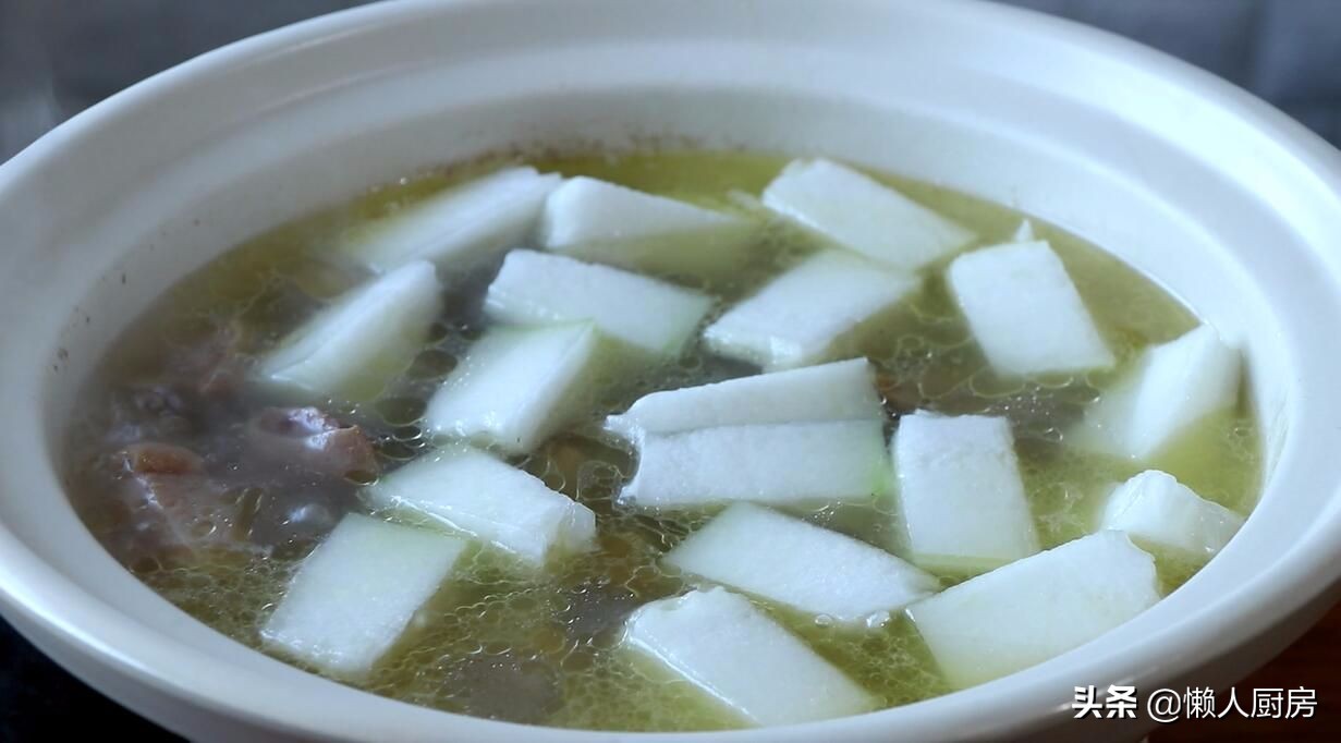 腊鸡腿蒸冬瓜做法,大锅菜腊鸡腿冬瓜