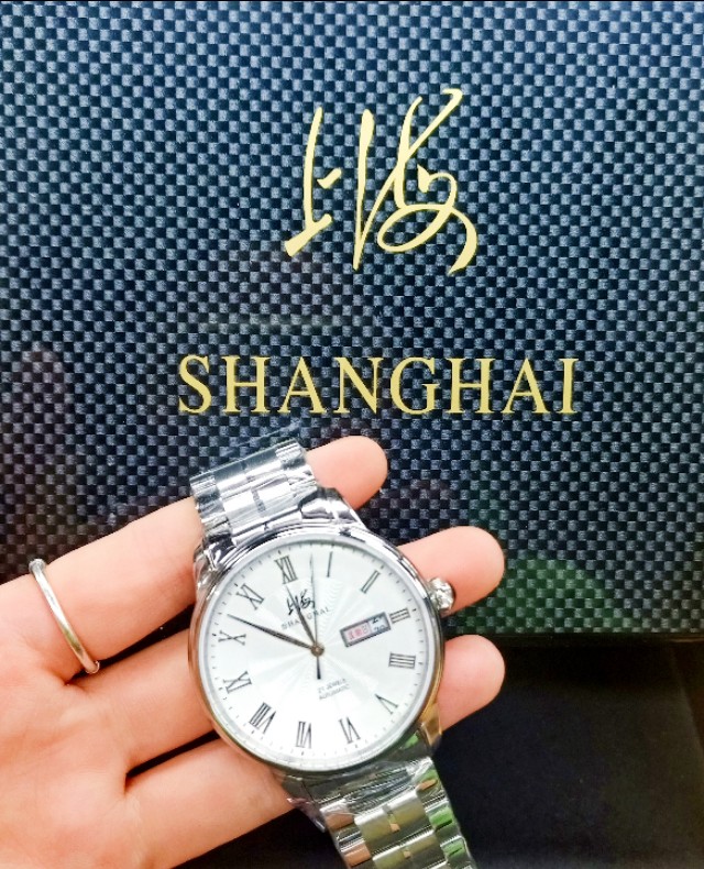 表带脏了如何清理,表带戴久了手腕勒出印子