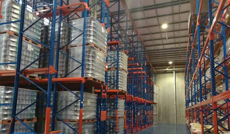 轻型货架种类图解,驶入式货架技巧