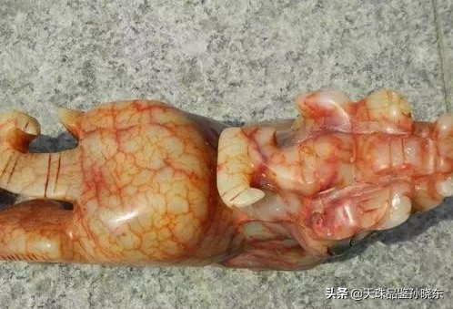 蓝沁缠丝玛瑙天珠是天然的吗,蓝沁一线药师天珠是天然的吗