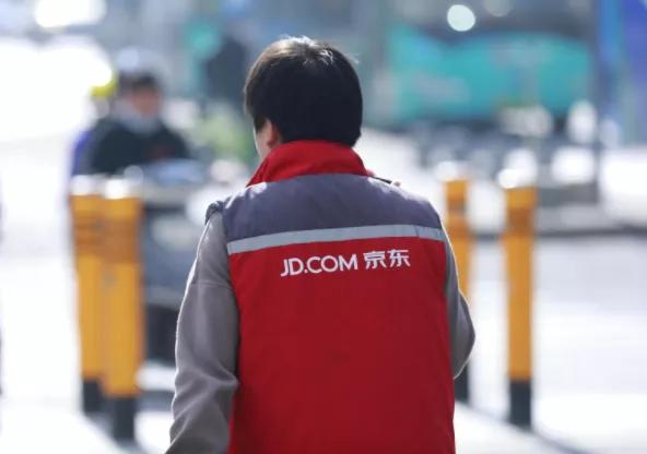 京东送快递三年赚108万,在京东送大件挣钱吗