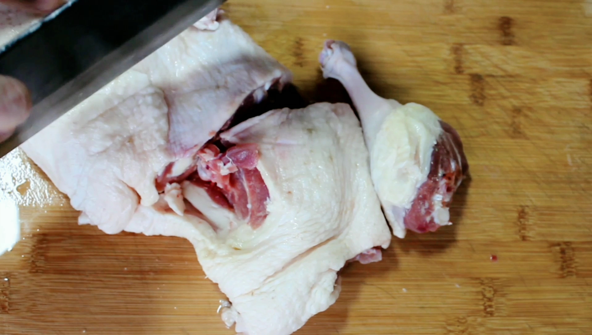 美味下饭的黄焖鸭好吃停不下来,冬瓜焖烧鸭的家庭做法