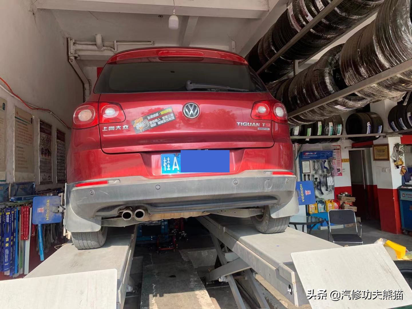 老途观发动机漏油维修,老途观涡轮增压器漏油维修多钱