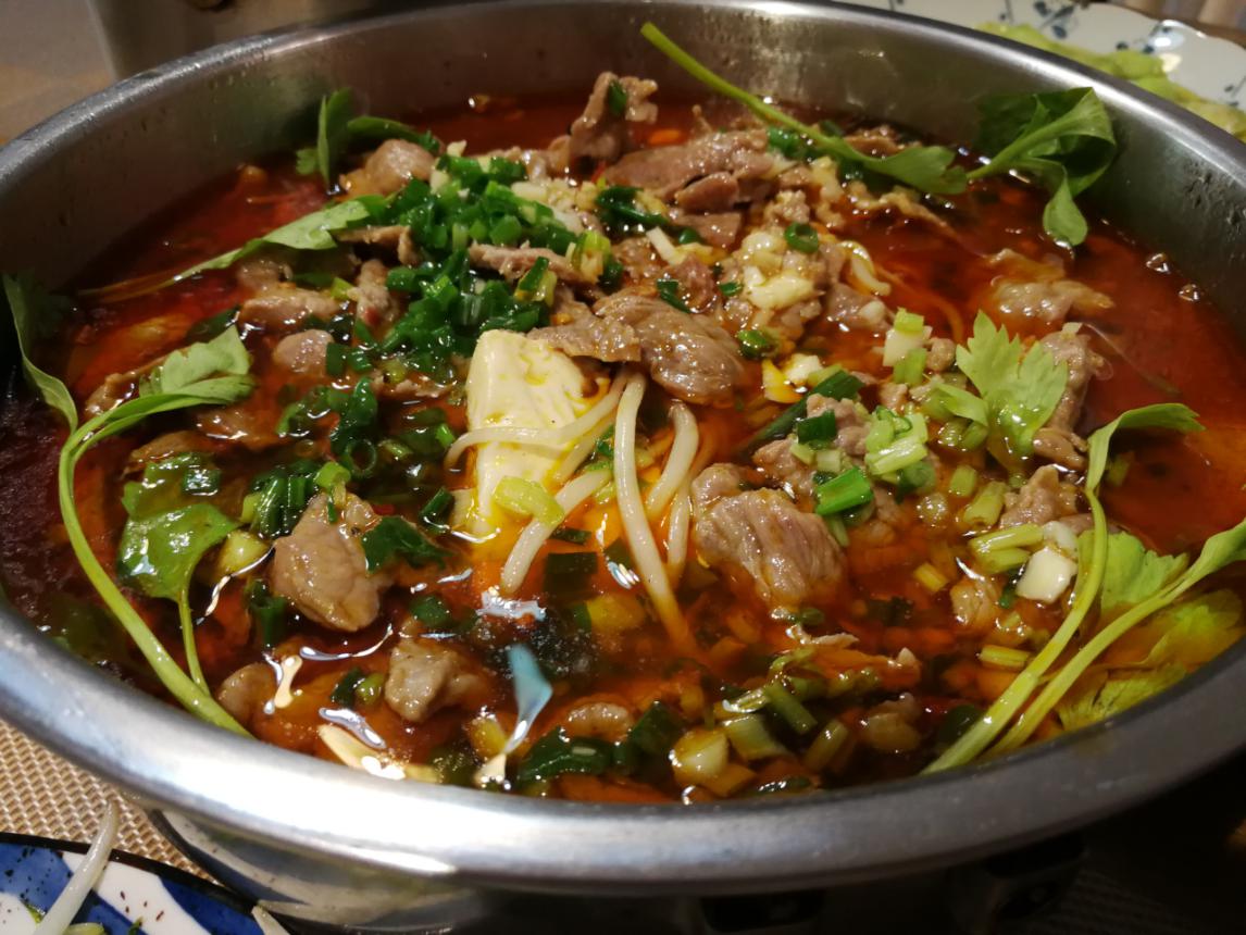 分享一道超经典的川菜水煮牛肉,水煮牛肉不放肉的正宗做法川菜