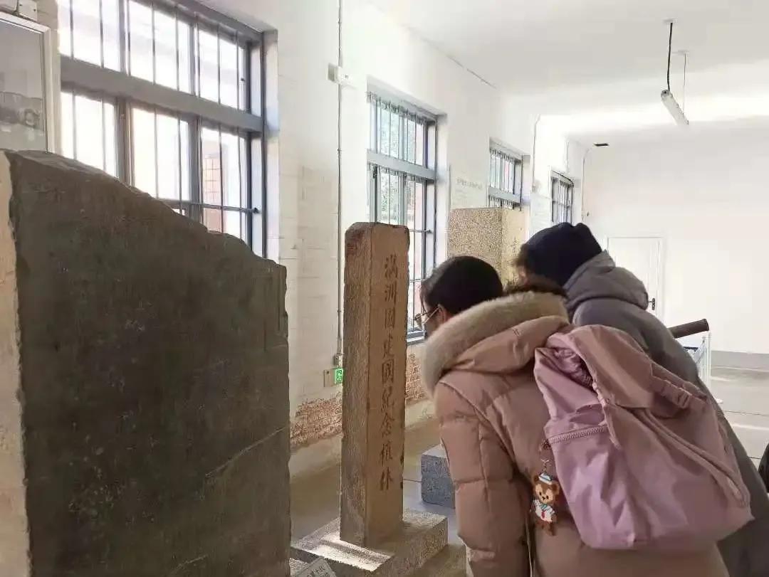 学院风采介绍,国际关系学院简介