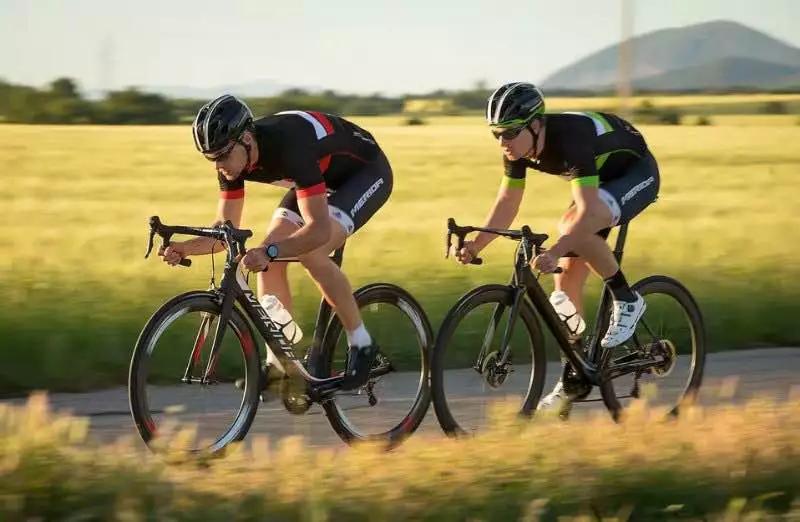 男孩子骑自行车的好处和坏处,经常骑自行车的好处和坏处
