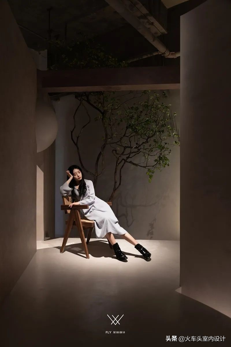 鑿叉媺璁捐瑁呴グ,鑿叉媺璁捐鐩存挱