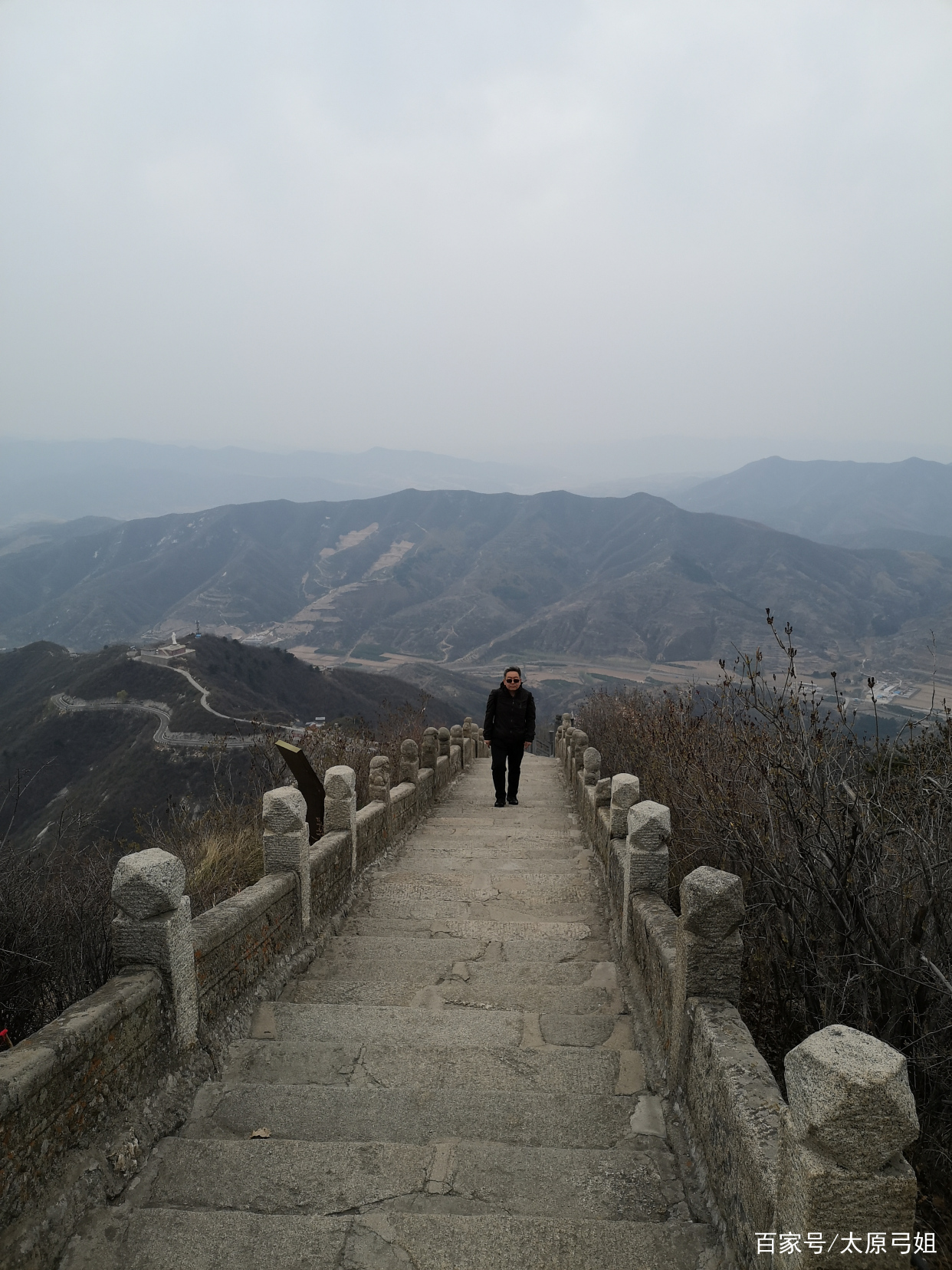 吕梁北武当山在哪个县,三晋第一名北武当山的风景