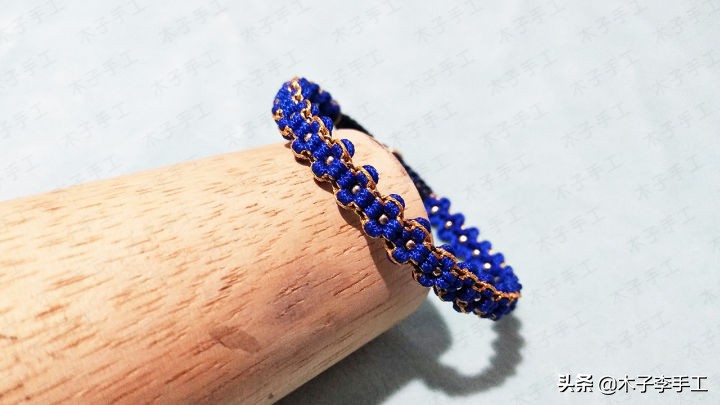 桃花手链编法最简单不用毛线编,手工编织手链桃花编法
