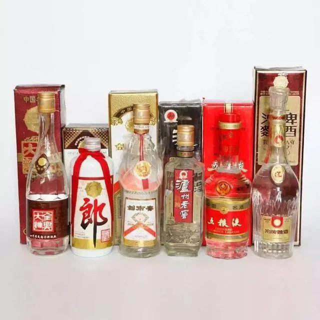 2004年中国名酒沱牌曲酒珍品,中国名酒历史