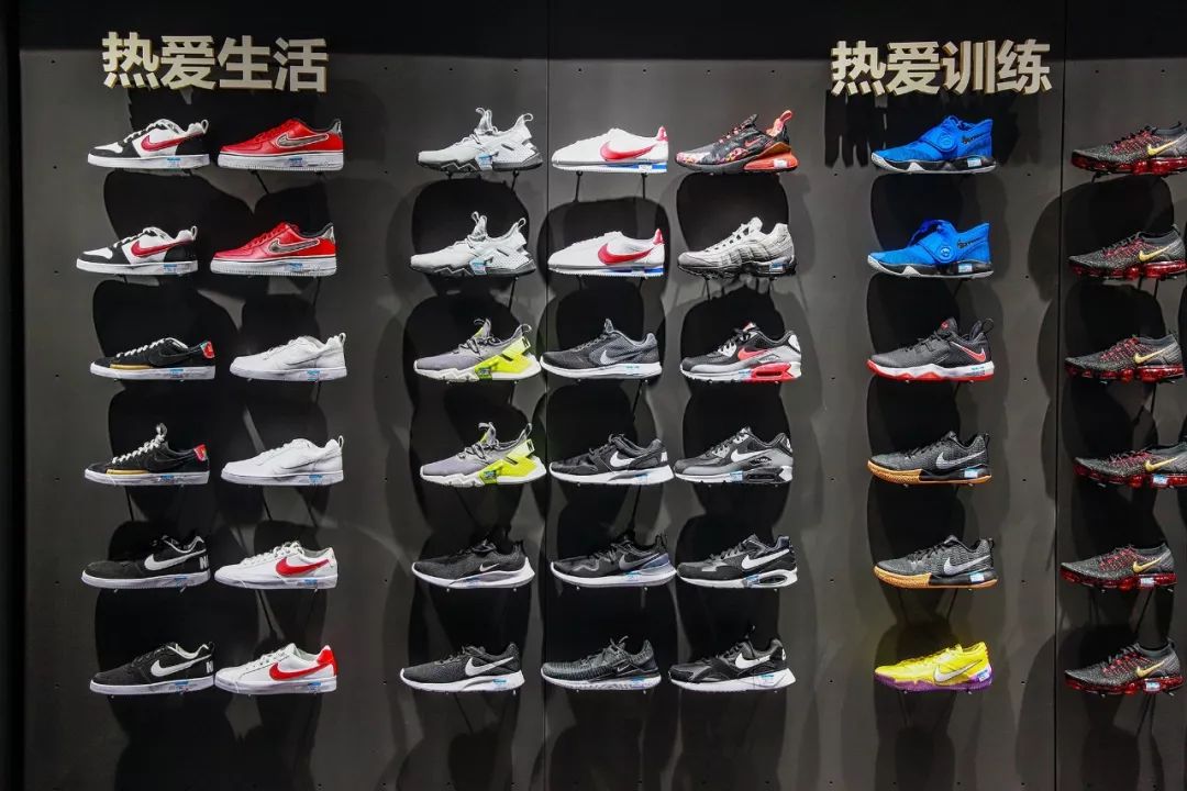 五环曲江工厂店 (曲江大道168号五环汉华城工厂店)