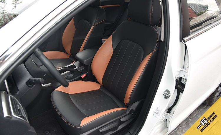 奔腾b50用5w-30还是5w-40机油,2012款奔腾b50尊贵版配置