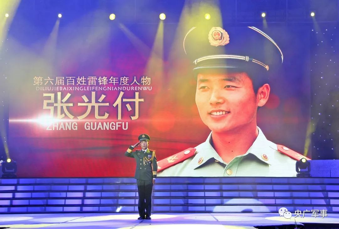 这个邓州籍*警武**小伙因人如其名,被央媒这样报道...