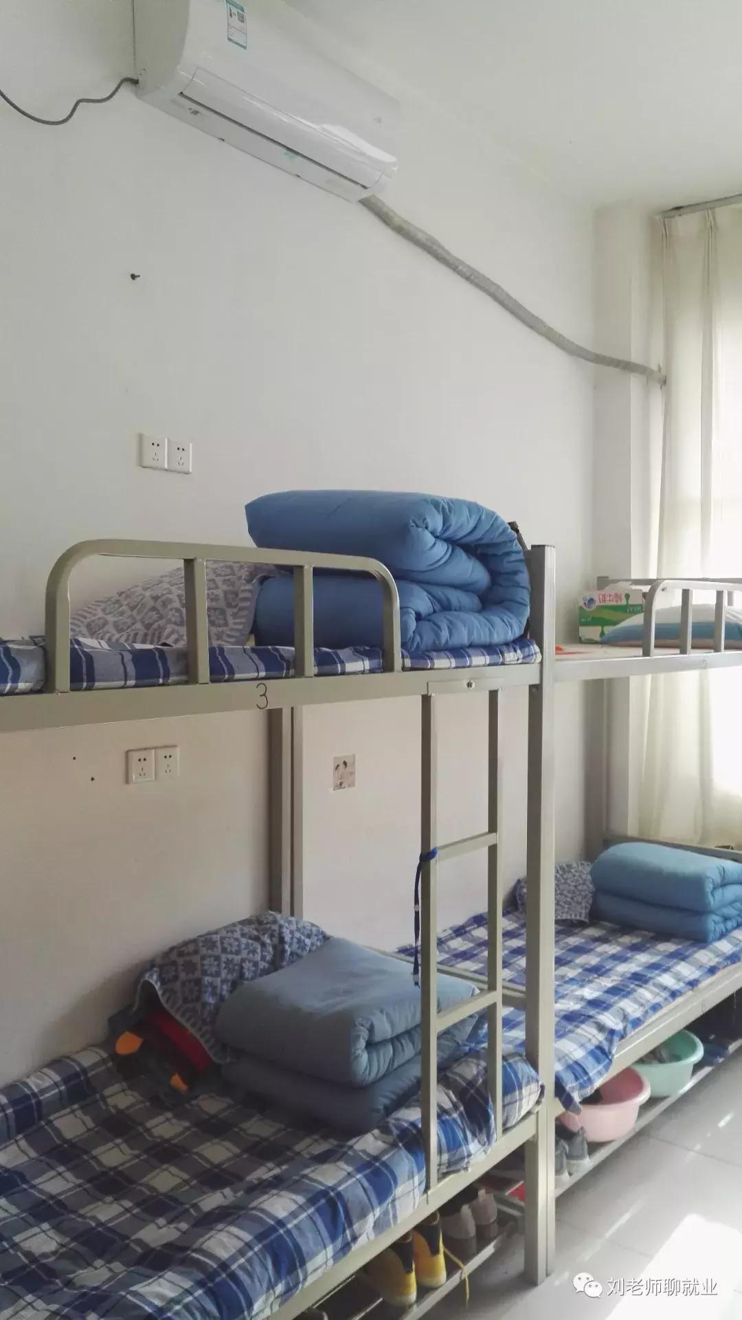 带大家看看单位的公务车辆,带你看单位